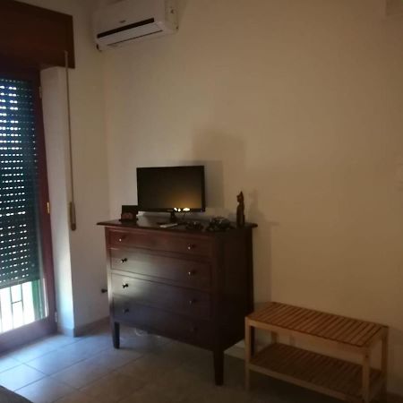Mary Rose Bed & Breakfast Castel Volturno Ngoại thất bức ảnh