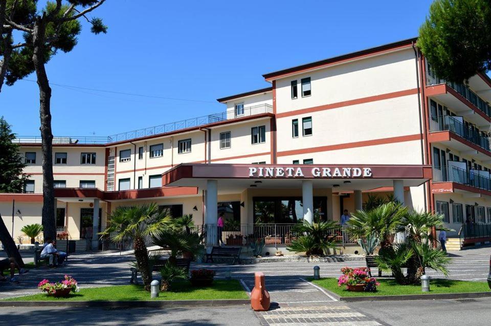 Mary Rose Bed & Breakfast Castel Volturno Ngoại thất bức ảnh